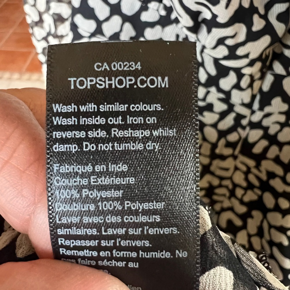 Topshop Black Cream Abstract Print Ruffle Wrap Mini Dress Petite US 2 NWT - Picture 6 of 10